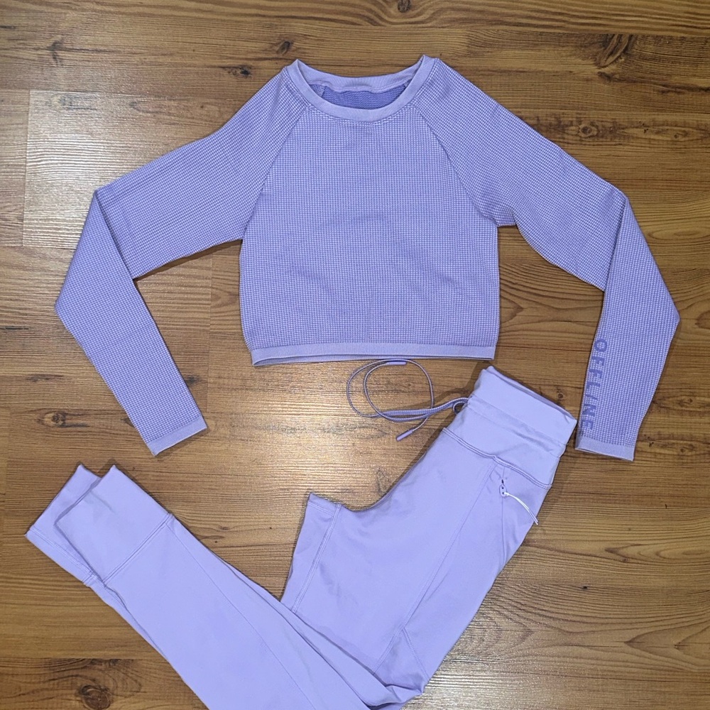 Aerie Purple Leggings and Long Sleeve Set Size Small (both pieces)